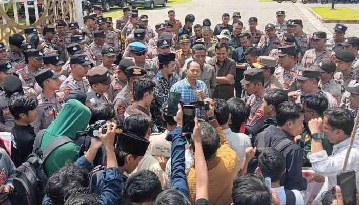 Respon Fraksi DPRD Sumenep Atas Aspirasi BEMSU: Kami Masih Tunduk Pada Pimpinan Pusat