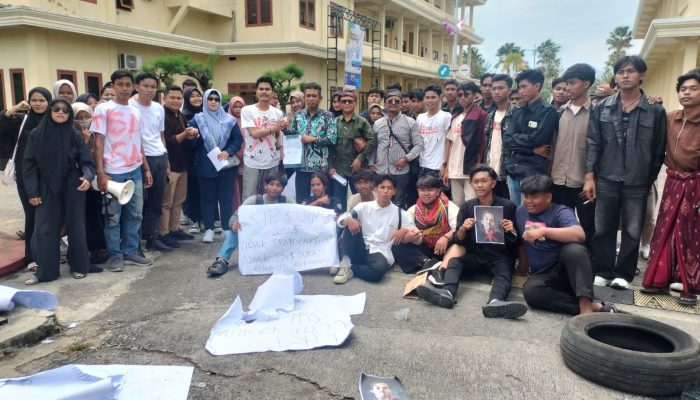 Demo Mahasiswa UPI Sumenep, Ini Jawaban Rektor