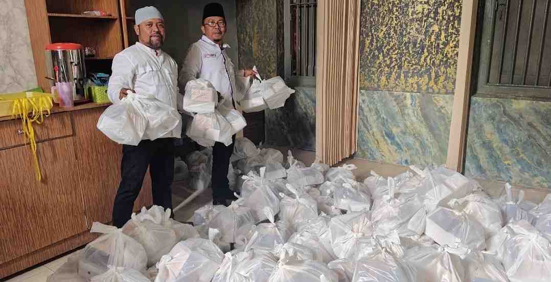 Tebar Kebaikan di Bulan Suci, SMSI Sumenep Santuni Warga Binaan Rutan