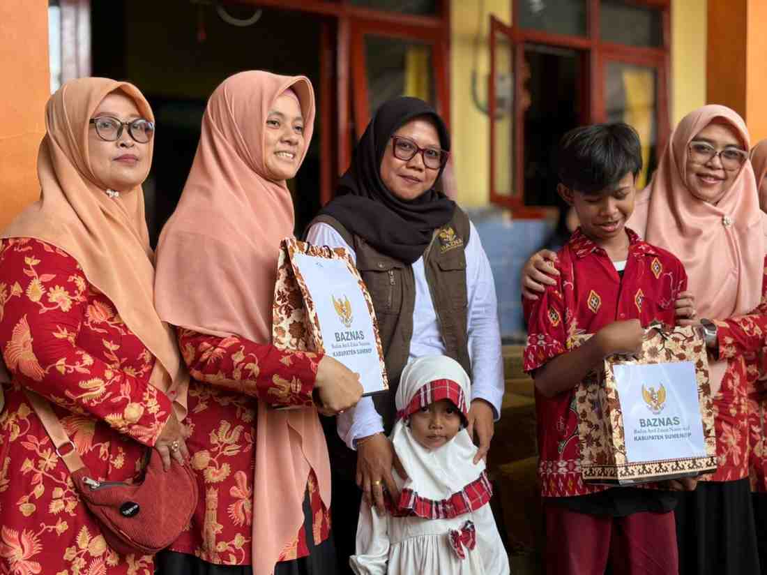Pastikan Pendidikan Tetap Berjalan, Baznas dan DWP Disdik Sumenep Dampingi Siswa Terdampak Puting Beliung