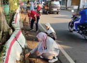 WFH Berlaku, ASN Sumenep Tetap Turun ke Lapangan Gelar Aksi Bersih Serentak