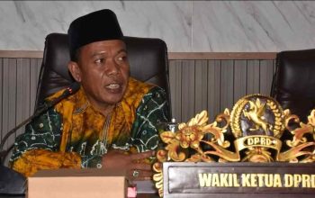 Ibu Hamil Ditandu di Kangean H. Dul Siam Sebut Implikasi Ketimpangan Infrastruktur Kepulauan Sumenep