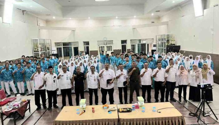 Edukasi Hukum Menyasar Dunia Digital, Siswa SMAN 1 Sumenep Diingatkan Bahaya Jejak Online