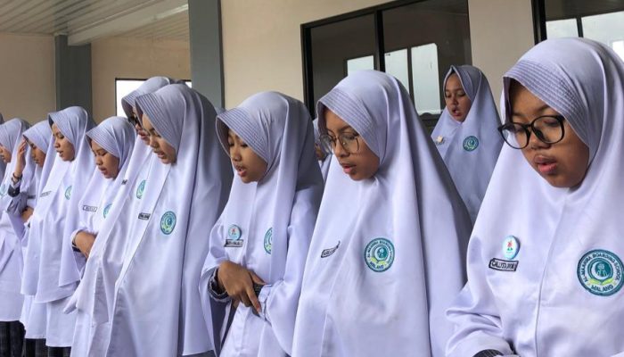 Menumbuhkan Kekhidmatan Sholat Dhuha : Antara Keteladanan, Konsistensi, dan Kesadaran