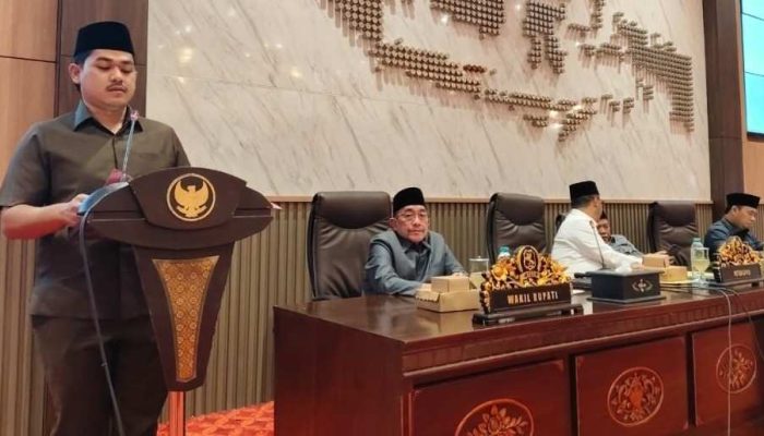 Tujuh Fraksi DPRD Sumenep Sampaikan Pandangan Terhadap Nota Penjelasan Tiga Raperda Usulan Pemda