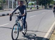 Fraksi PDIP DPRD Sumenep Kampanyekan Hemat BBM Lewat Gerakan Bersepeda ke Kantor