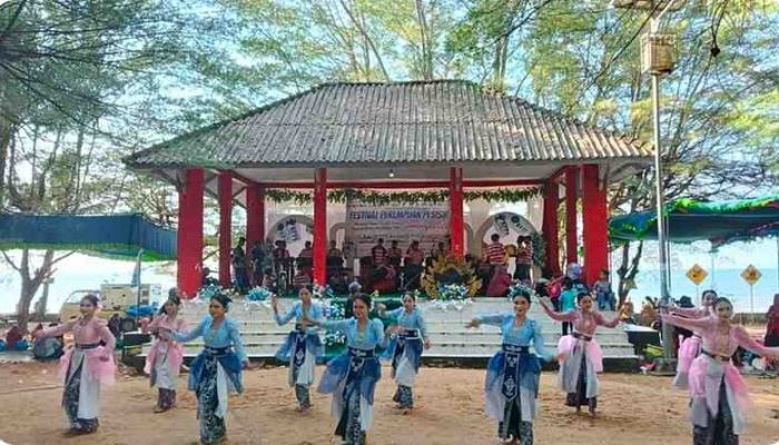 Festival Perempuan Pesisir Ramaikan Pantai Slopeng, Dorong Budaya dan UMKM Perempuan
