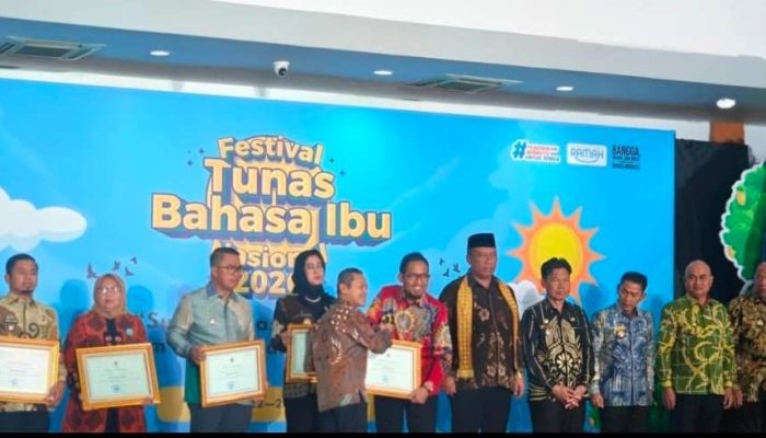 Pemkab Sumenep Raih Penghargaan Nasional atas Komitmen Lestarikan Bahasa Daerah