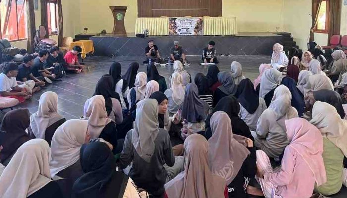 Mahasiswa PGSD UPI Sumenep Gelar Dialog Budaya dan Workshop Seni Pertunjukan