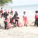 Tanamkan Kepedulian Lingkungan Sejak Dini, Siswa Kelas 1 FIES Sumenep Gelar Aksi Bersih Pantai Slopeng