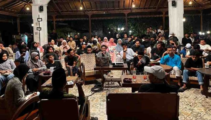 Nobar Film “Pesta Babi” di Cafe Tanean Jadi Ruang Dialektika Pemuda dan Mahasiswa