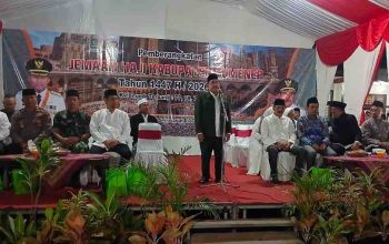 Wabup Sumenep Lepas 376 Jemaah Haji Kloter 77, Pemkab Siapkan 9 Bus dan Ambulans