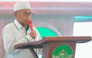 Di Hadapan PBNU dan Ulama Madura, Kiai Busyro Karim Ajak Pesantren Bersatu Menjadi Kekuatan Umat