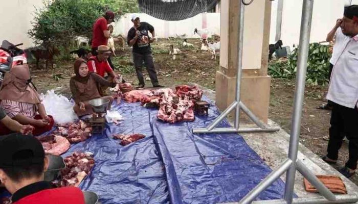 Pemkab Sumenep Salurkan Hewan Kurban Kepada Masyarakat