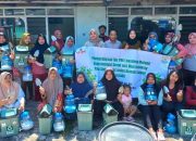 Sampah Dapur Jadi Kompos, Pekarangan Jadi Ladang: UMM Ajak Ibu-Ibu Loandeng Praktikkan Ekonomi Hijau