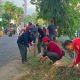 Pemkab Sumenep Gencarkan Gerakan Jumat Bersih, ASN dan Berbagai Instansi Bersihkan Lingkungan Sekolah