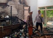 Rumah Warga Giliraja Ludes Terbakar, Kerugian Capai Rp300 Juta