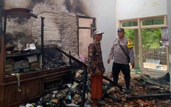Rumah Warga Giliraja Ludes Terbakar, Kerugian Capai Rp300 Juta