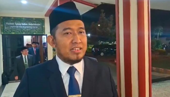 Respons Bupati Sumenep Terhadap Antrean Panjang di SPBU: Jangan Panik, Ini Soal Keterlambatan Kiriman