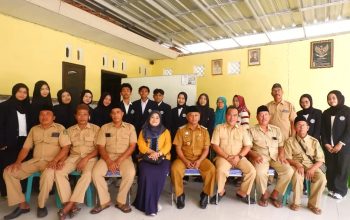 16 Mahasiswa UM Terjunkan Diri di Desa Dapenda, Fokus Garap Isu Lingkungan dan Pemberdayaan Warga