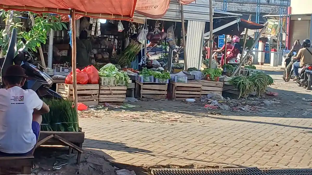 Petani di Sumenep Keluhkan Anjloknya Harga Cabai Rawit