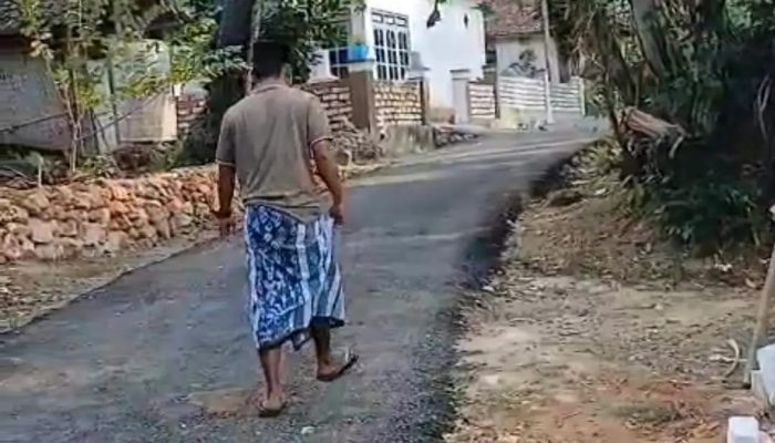 Baru Rampung, Proyek Jalan Gapura Tengah -Tamidung Dikeluhkan Warga, Begini Penjelasan Dinas PUTR