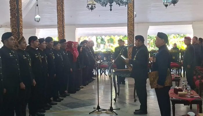 Bupati Sumenep Lantik Puluhan Pejabat Administrator dan Pengawas