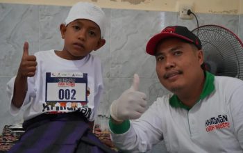 Sebelum Dikhitan, Tenaga Kesehatan Lakukan Skrining Ketat ke Anak-anak