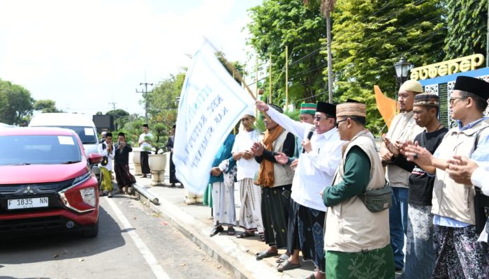 Wabup Sumenep Berangkatkan 7.200 Jemaah Shalawat Nariyah ke Haul Masyayikh di Situbondo