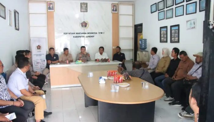Kapolresta Sumenep Silaturahmi ke PWI, Perkuat Sinergi dengan Insan Pers