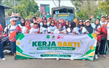 Peringati Harkopnas ke-79, Gerakan Koperasi Sumenep Gelar Kerja Bakti Bersih Lingkungan