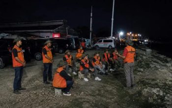 Pramuka Sumenep Siagakan Anggota Bantu Penanganan Korban Kebakaran KMP Mutiara Sentosa 2