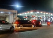 Ini Penjelasan Salah Satu SPBU Soal Antrean BBM di SPBU Sumenep