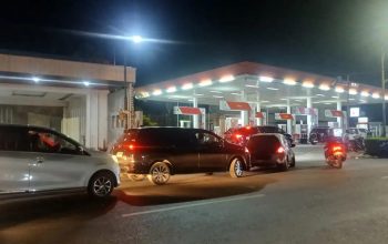 Ini Penjelasan Salah Satu SPBU Soal Antrean BBM di SPBU Sumenep