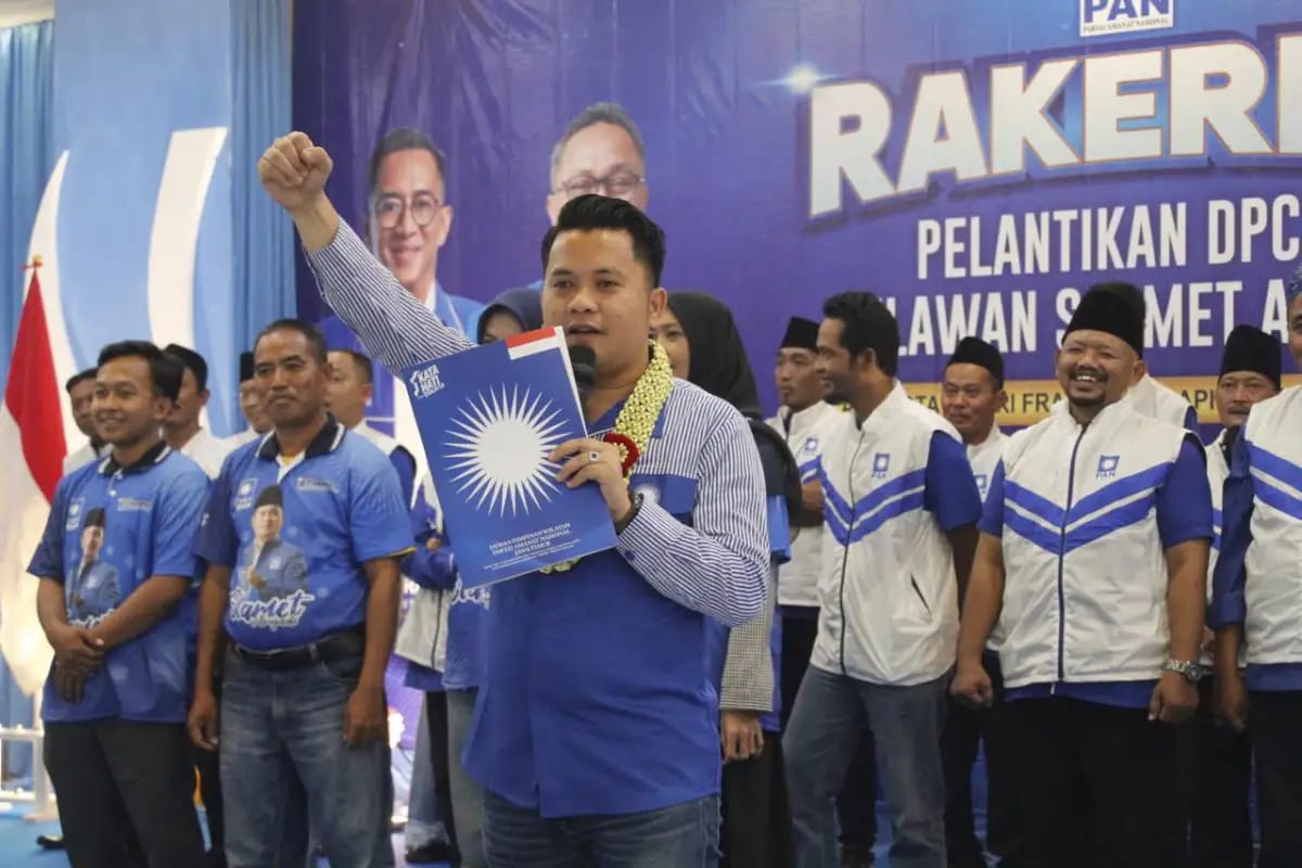 Slamet Ariyadi Lantik 500 Relawan di Sumenep