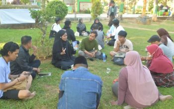 Rayakan 81 Tahun RI, Komunitas Literasi Sumenep Gelar Membaca Bersama di Taman Adipura