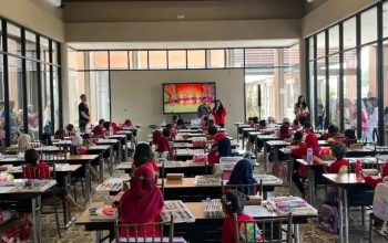 MYZE Hotel Sumenep Gelar Little ART, Ajak Anak-Anak Berkreasi Lewat Mewarnai