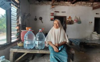 Kemarau Panjang di Batuputih, Warga Dusun Marang Beli Air hingga Rp10 Ribu per Jam