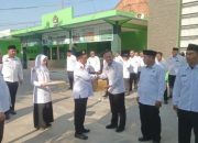 Tiga ASN Kemenag Sumenep Terima SK Kenaikan Pangkat, Kakankemenag Tekankan Integritas