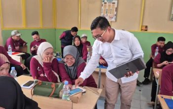 GEMILANG di Pagerungan: Guru Kepulauan Belajar Mengajar Lewat Kearifan Lokal