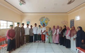 Diskominfo Sumenep Ajarkan Siswa SMPI Nurul Bayan Berpikir Dulu sebelum Menekan Tautan